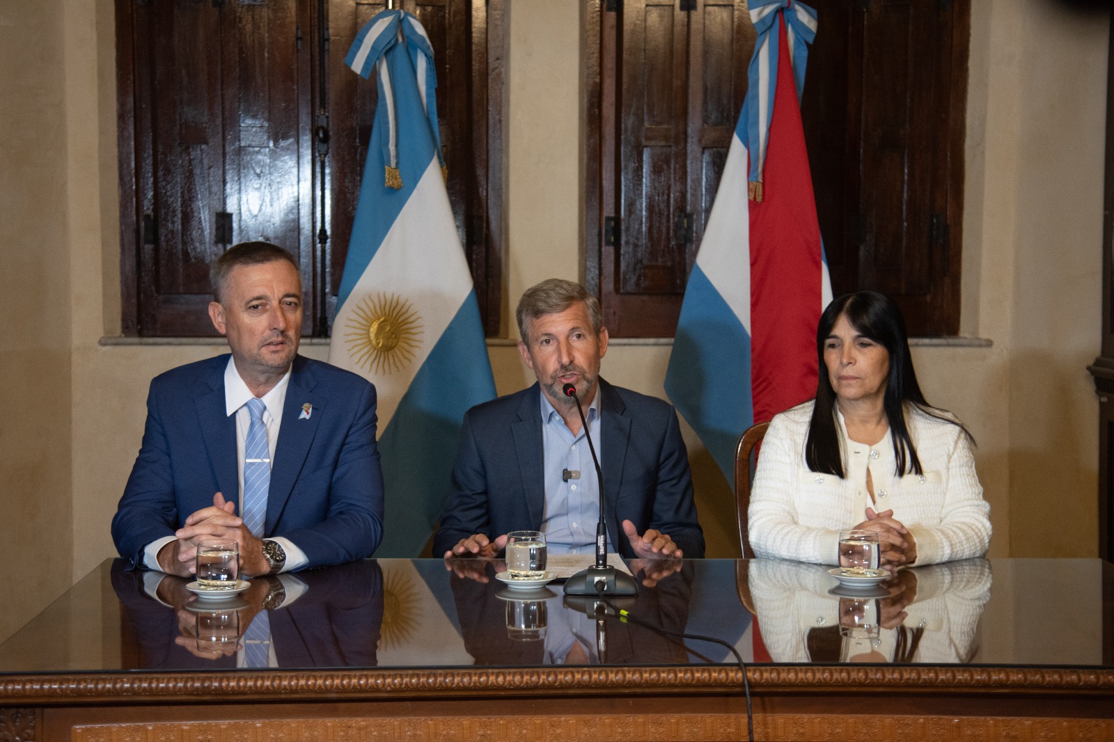 Frigerio dispuso la nulidad de cerca de 800 contratos ilegales en la Legislatura entrerriana